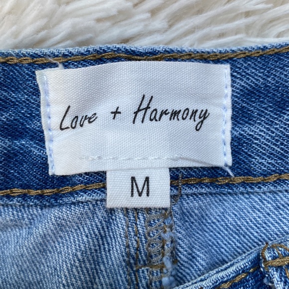 Love + Harmony Star Cutoff Jean Shorts 💗 Blue & White - Picture 9 of 10